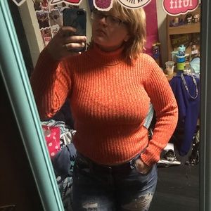 TRADE Turtleneck sweater